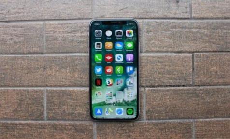 Apple обнаружила в iPhone X серьезную проблему